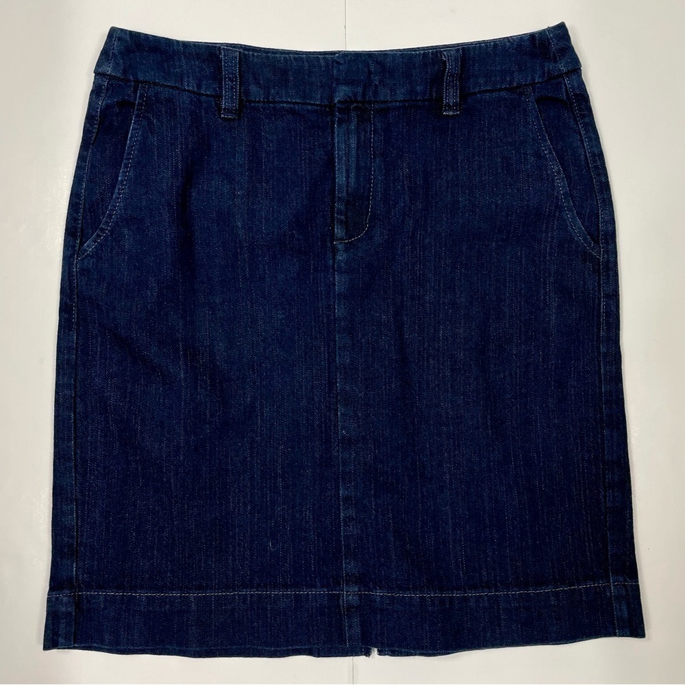 NWT Eddie Bauer Women’s Denim Skirt Dark Blue Size 8